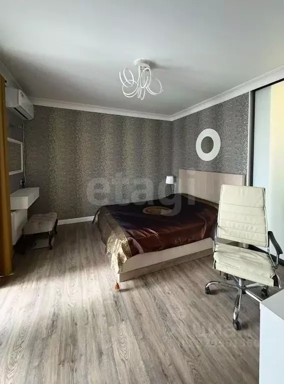 1-к кв. Удмуртия, Ижевск ул. Максима Горького, 149 (60.1 м) - Фото 2