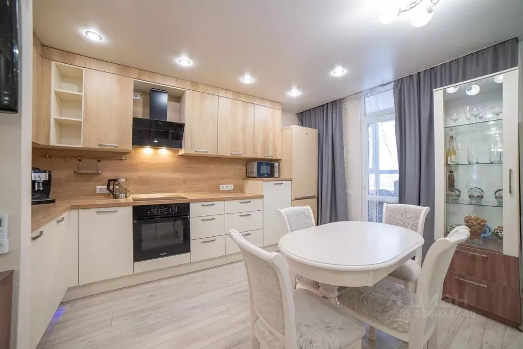 Студия Свердловская область, Екатеринбург пер. Трамвайный, 2к7 (38.7 ... - Фото 1