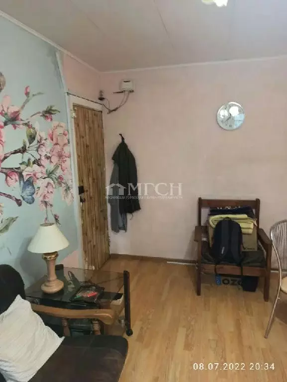 Продается комната в 3-комнатной квартире - Фото 1