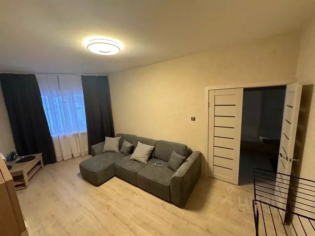 2-к кв. Мурманская область, Кировск Олимпийская ул., 87 (51.0 м) - Фото 1