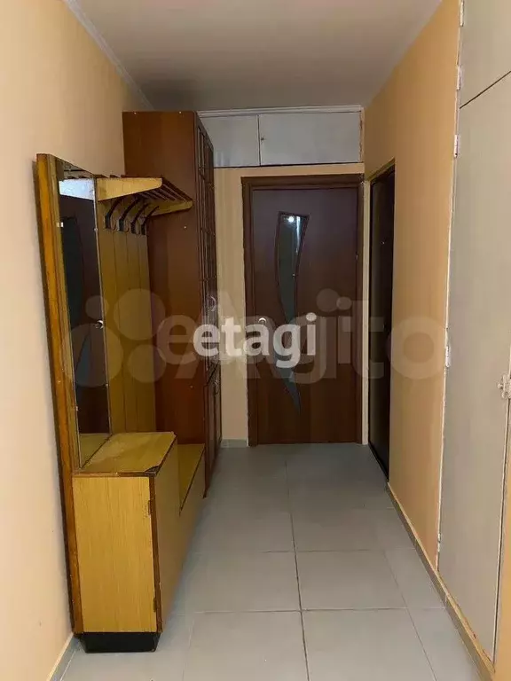 Комната 10,2 м в 3-к., 4/9 эт. - Фото 0