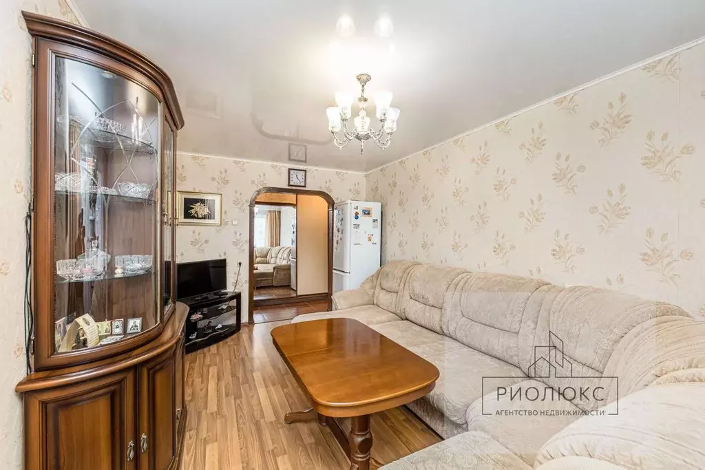 3-к кв. Челябинская область, Челябинск пер. Мамина, 3 (65.3 м) - Фото 1