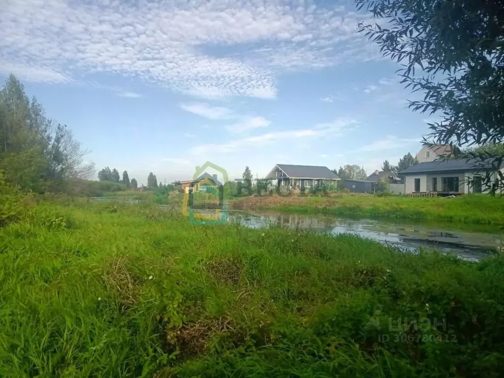 Участок в Ленинградская область, Гатчинский район, д. Вяхтелево ул. ... - Фото 1