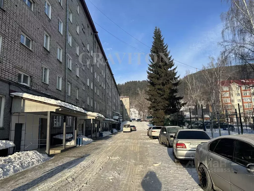 3-к кв. Алтай, Горно-Алтайск Коммунистический просп., 56 (59.2 м) - Фото 1