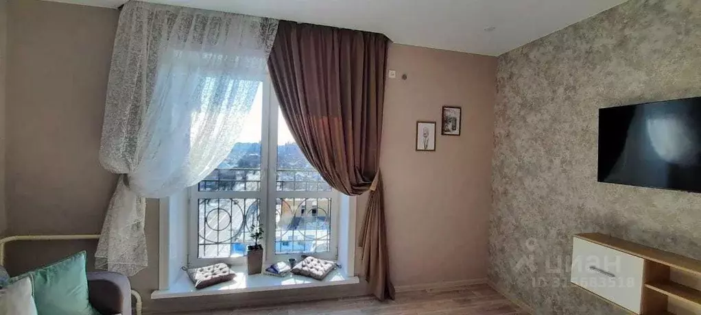 2-к кв. Амурская область, Благовещенск Высокая ул., 141 (50.0 м) - Фото 1