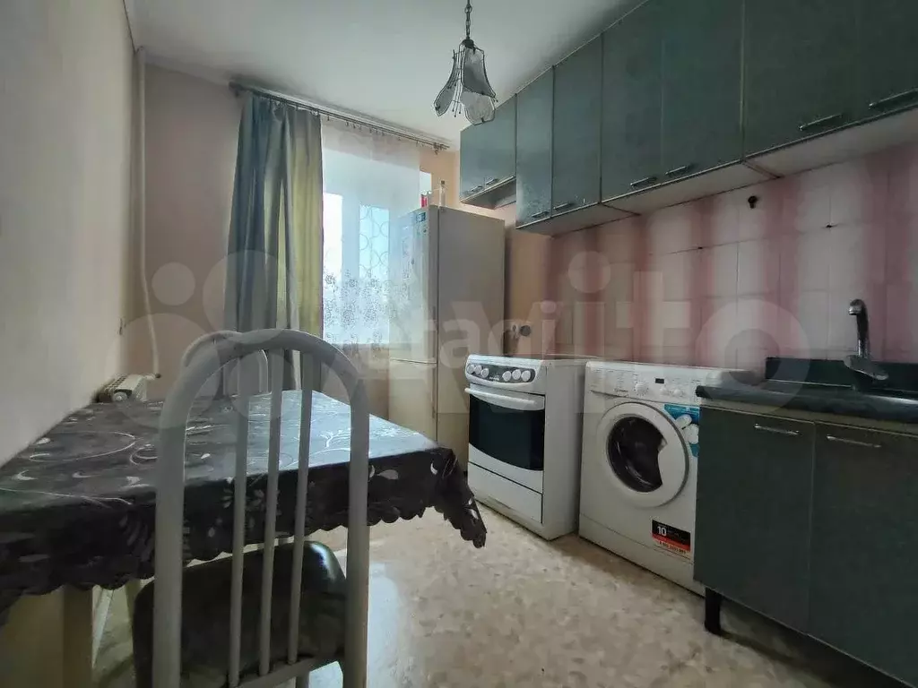 1-к. квартира, 40 м, 1/9 эт. - Фото 1