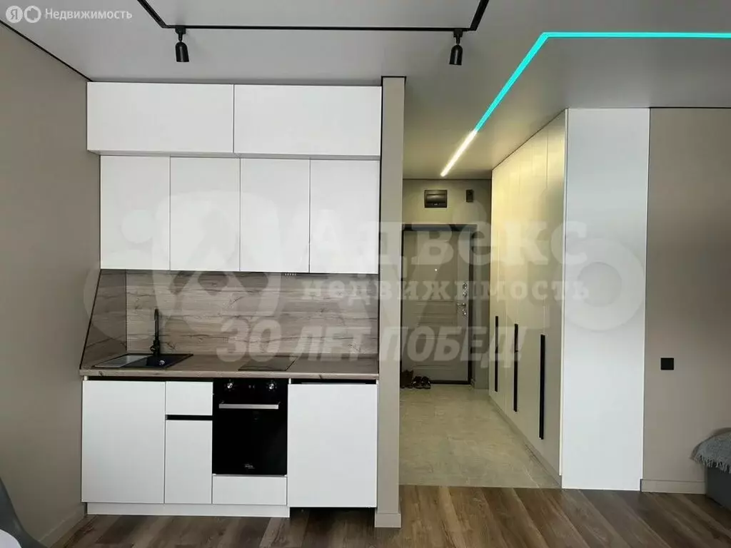 Квартира-студия: Тюмень, микрорайон Зарека, улица Лермонтова, 6 (33 м) - Фото 1