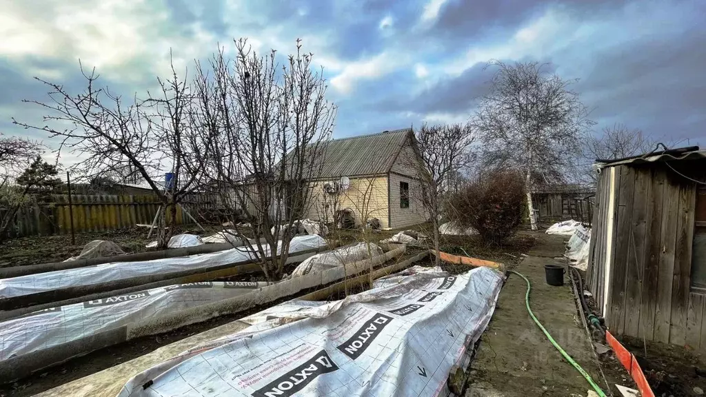 Дом в Волгоградская область, Среднеахтубинский район, Суходольское ... - Фото 1