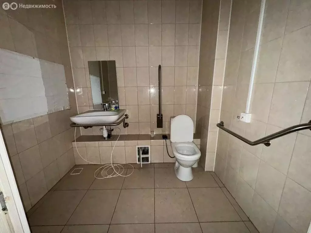 Помещение свободного назначения (137 м) - Фото 1