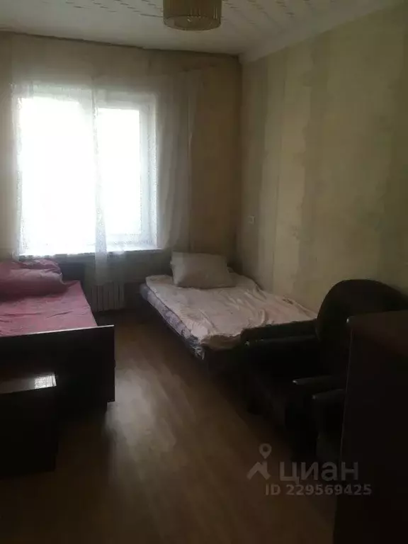 3-к кв. Тульская область, Новомосковск Октябрьская ул., 19 (70.0 м) - Фото 1