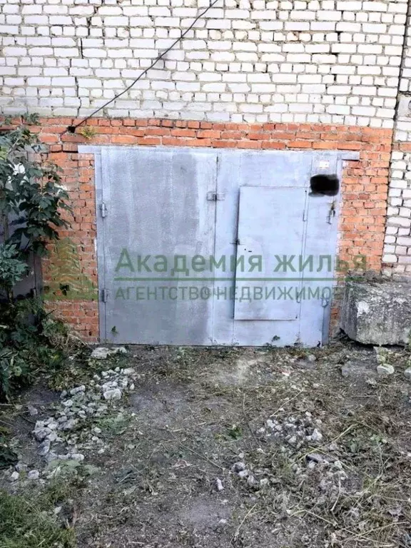 Гараж в Саратовская область, Саратов ул. Мясницкая (20 м) - Фото 1