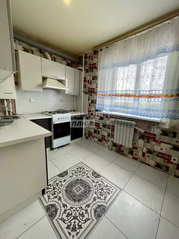 3-к кв. Калужская область, Мещовск ул. Дегтярева (67.0 м) - Фото 0