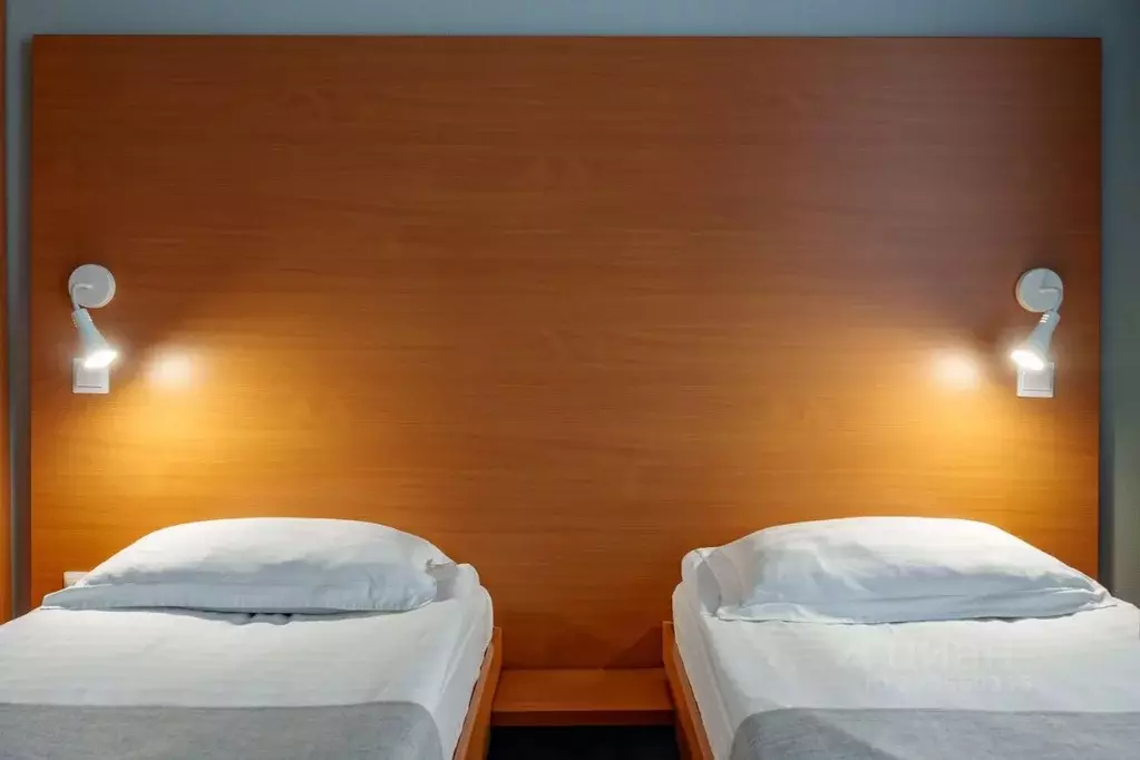 Комната Омская область, Омск ул. Суворова, 110 (15.0 м) - Фото 2