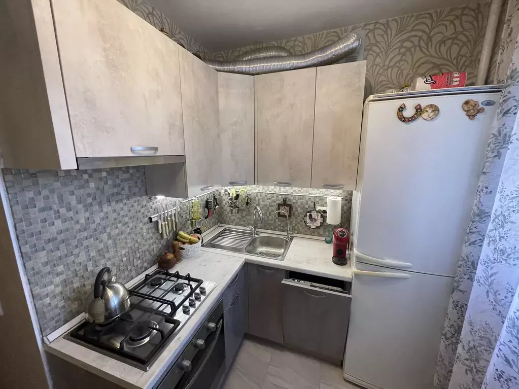 Продаётся 3-к квартира, 55.5 м - Фото 1