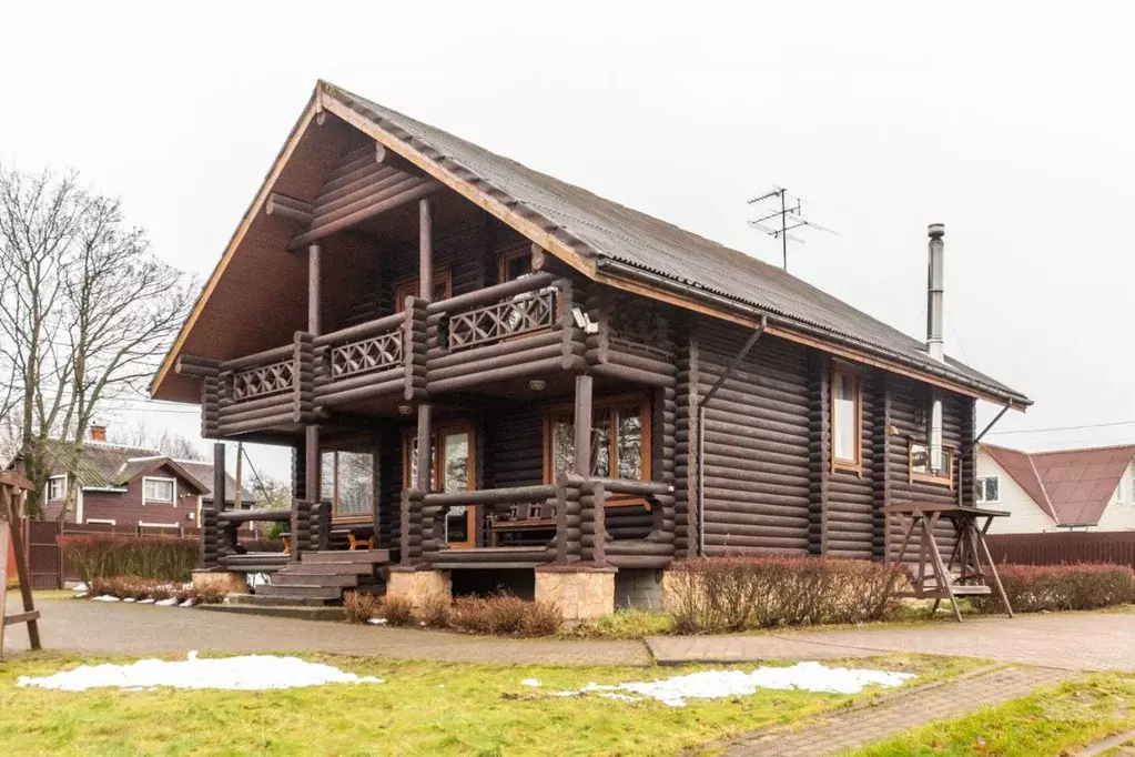 Дом в Санкт-Петербург пос. Парголово, Центральный пер., 4 (262 м) - Фото 1