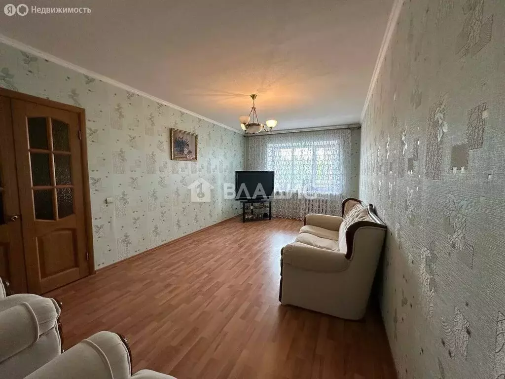 2-комнатная квартира: Иваново, проспект Строителей, 68А (60 м) - Фото 1