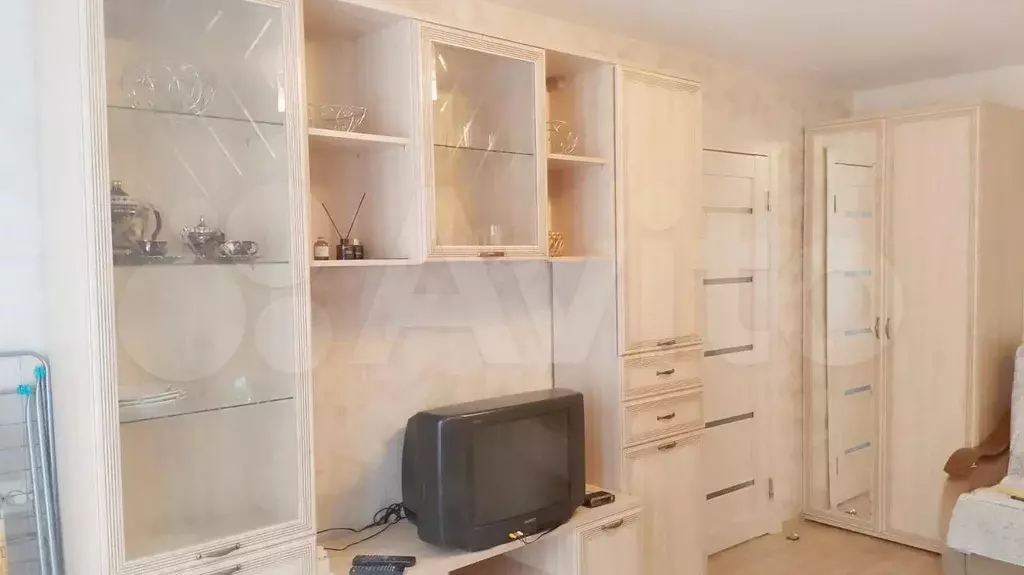 1-к. квартира, 32 м, 4/5 эт. - Фото 0