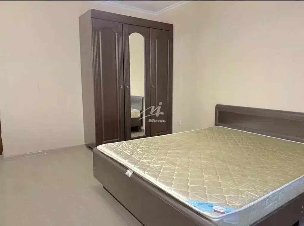 2-к кв. Севастополь ул. Вакуленчука, 26к4 (67.7 м) - Фото 1