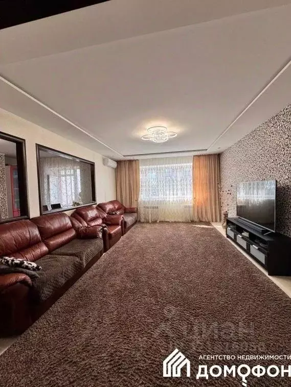 3-к кв. Омская область, Омск ул. Масленникова, 203/1 (106.1 м) - Фото 1