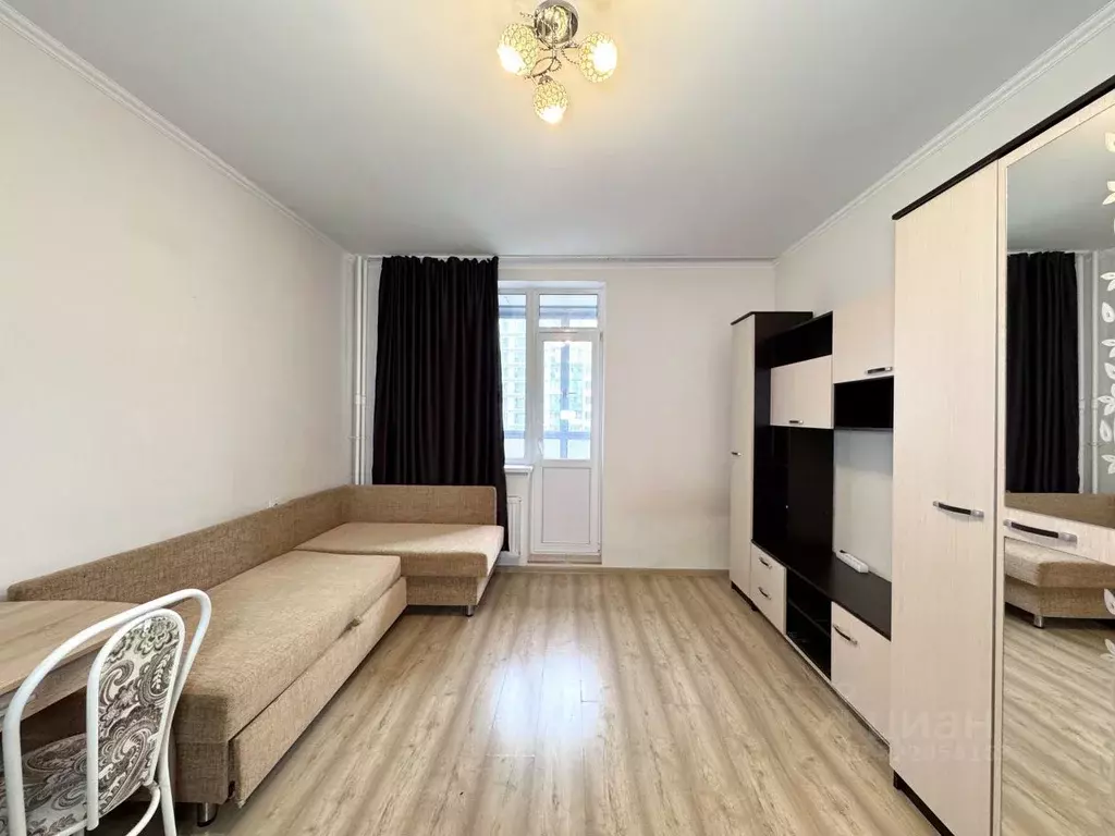 Студия Ленинградская область, Мурино Всеволожский район, бул. ... - Фото 1