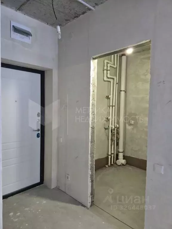 1-к кв. Тюменская область, Тюмень Новгородская ул., 20 (38.2 м) - Фото 1