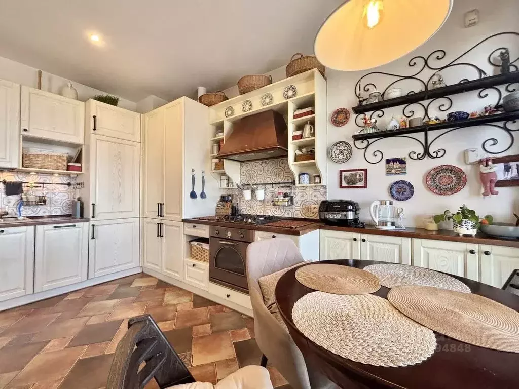 3-к кв. Калининградская область, Калининград Пражская ул., 38 (104.5 ... - Фото 1