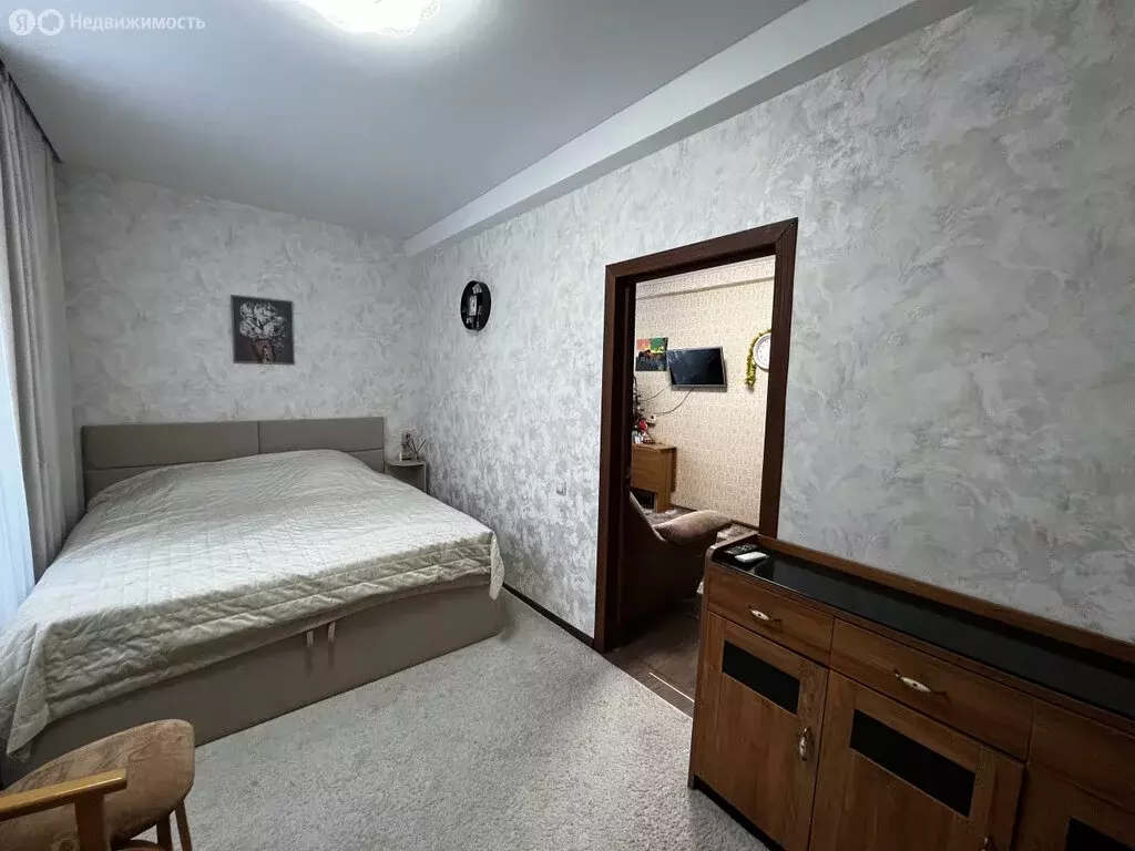 2-комнатная квартира: Екатеринбург, Карельская улица, 72 (41.5 м) - Фото 1