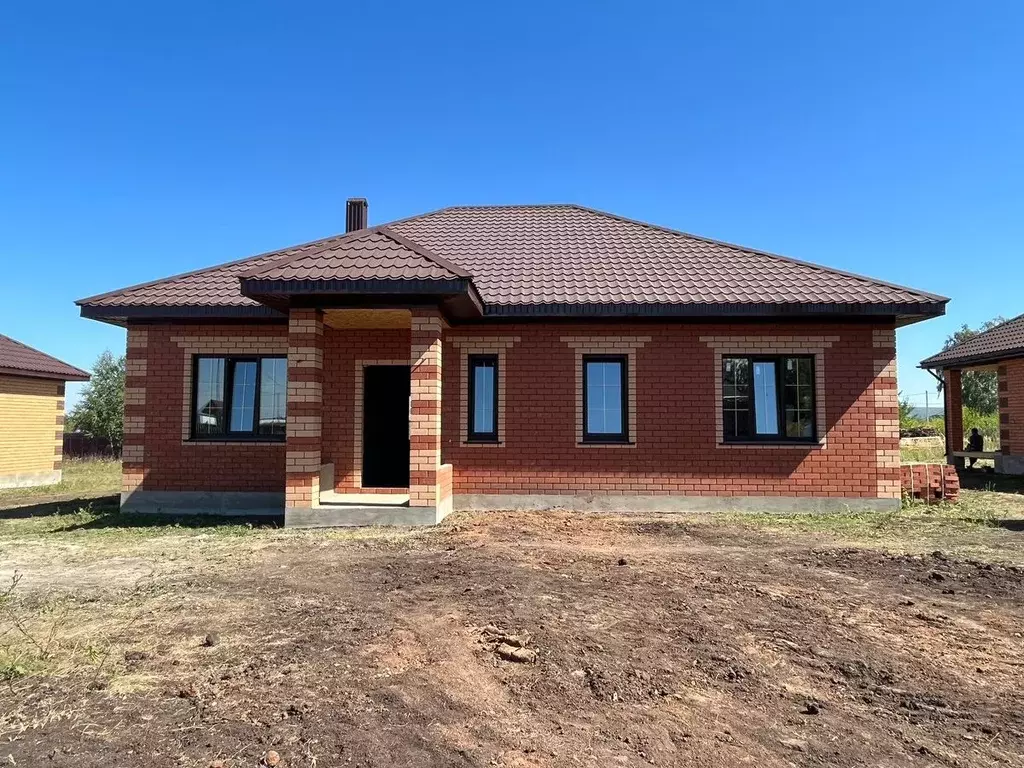 Коттедж в Башкортостан, Благоварский район, Языковский сельсовет, с. ... - Фото 1