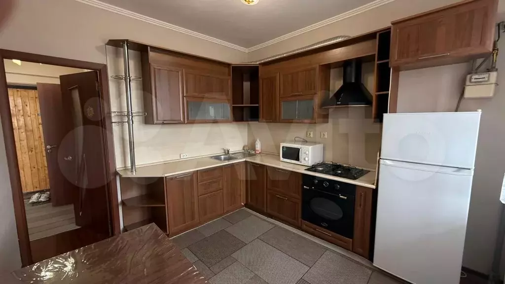1-к. квартира, 38 м, 9/10 эт. - Фото 0