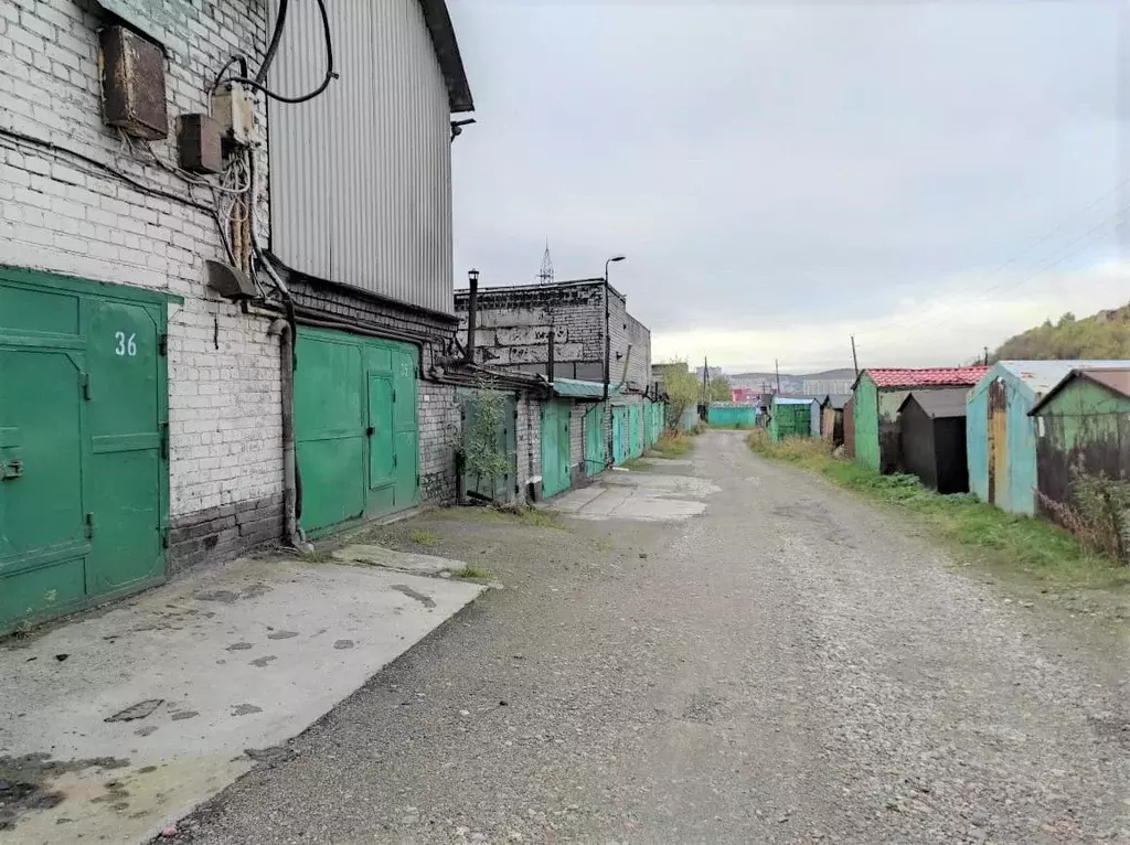 Гараж в Мурманская область, Мурманск ул. Капитана Маклакова (59 м) - Фото 1