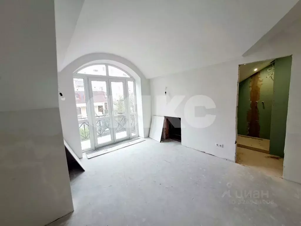 4-к кв. Краснодарский край, Сочи Новый Сочи мкр, ул. Клубничная, 1/14 ... - Фото 0