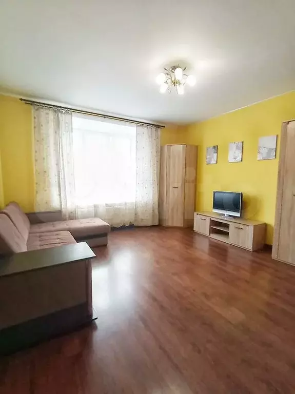 7-к. квартира, 42,2 м, 7/7 эт. - Фото 0