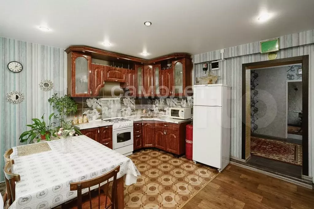 3-к. квартира, 73 м, 1/1 эт. - Фото 0