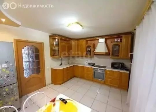 3-комнатная квартира: Чита, улица Токмакова, 21 (88 м) - Фото 1