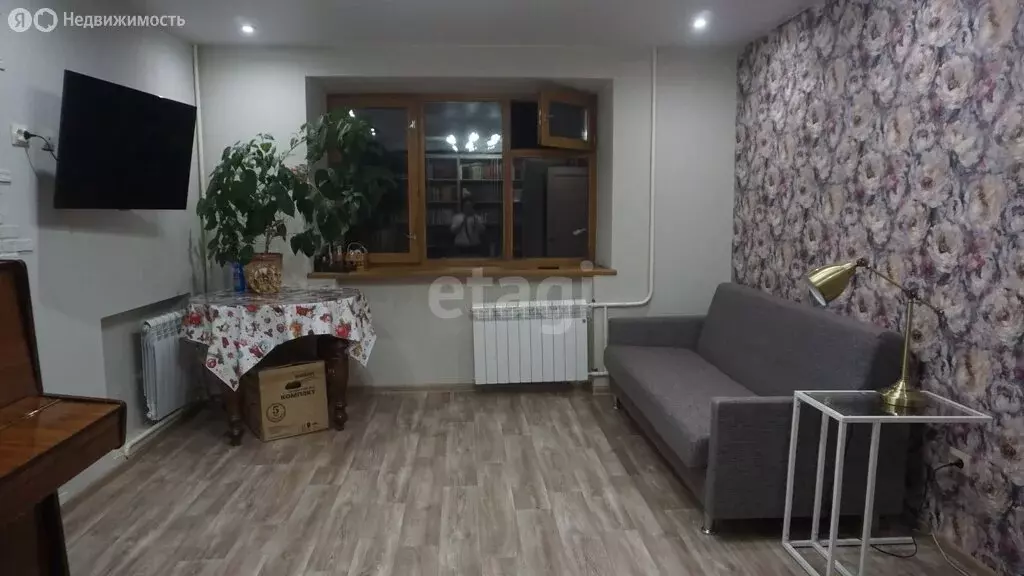 3-комнатная квартира: Златоуст, улица Шишкина, 9 (58 м) - Фото 2