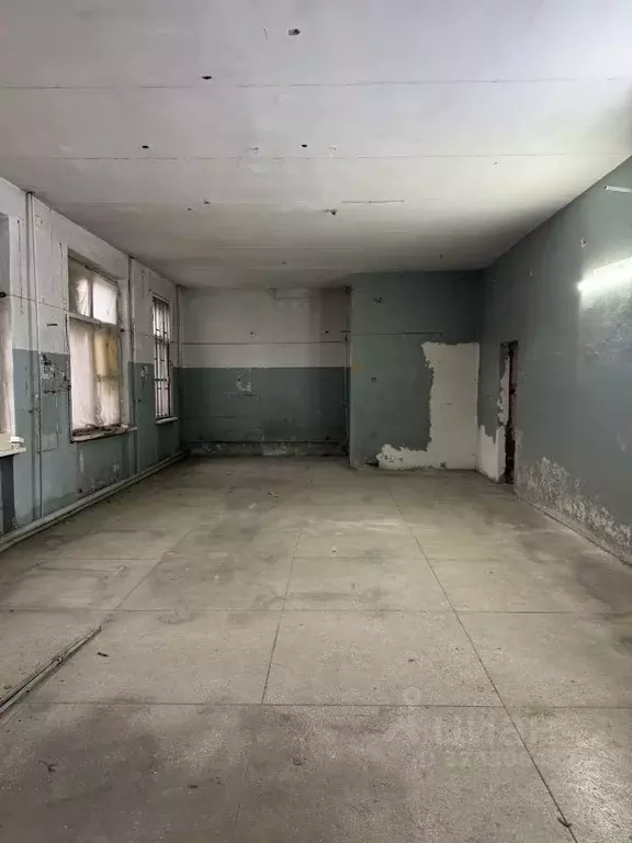 Помещение свободного назначения в Астраханская область, Астрахань ул. ... - Фото 2