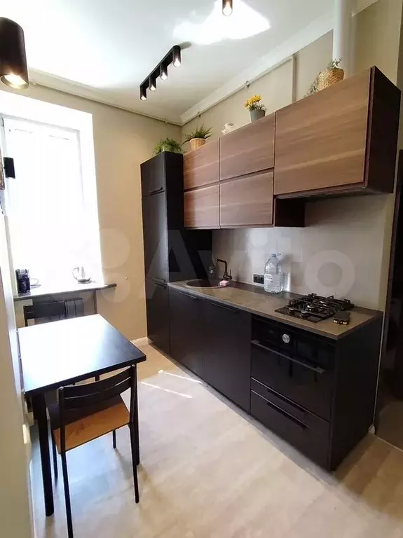 1-к. квартира, 30 м, 5/5 эт. - Фото 0