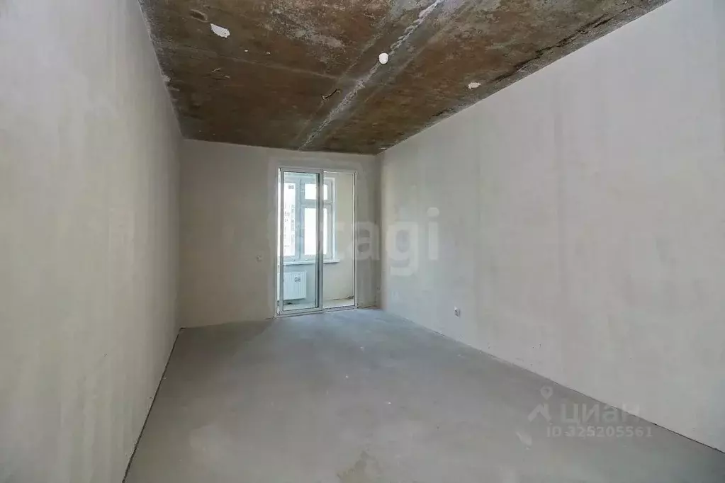 3-к кв. Тюменская область, Тюмень ул. Заполярная, 13 (85.2 м) - Фото 1