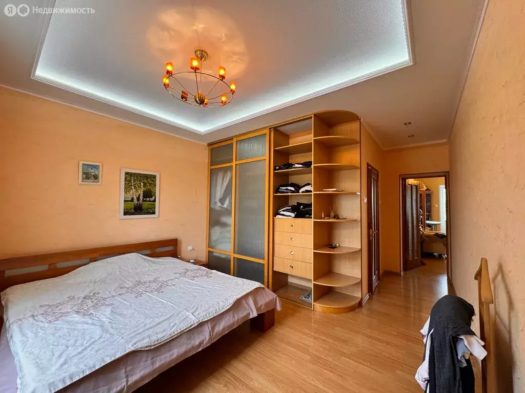 4-комнатная квартира: Астрахань, улица Чалабяна, 7 (115.6 м) - Фото 0