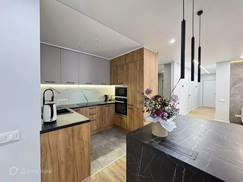 Продаётся 2-к квартира, 71.6 м - Фото 0