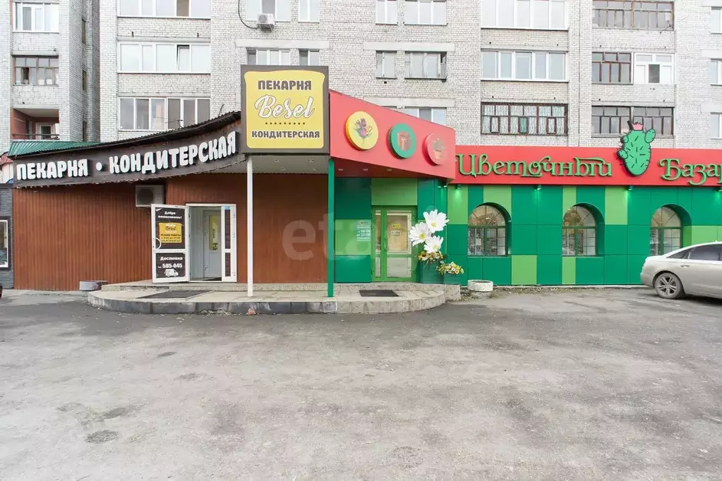 Помещение свободного назначения в Тюменская область, Тюмень ул. 50 лет ... - Фото 2