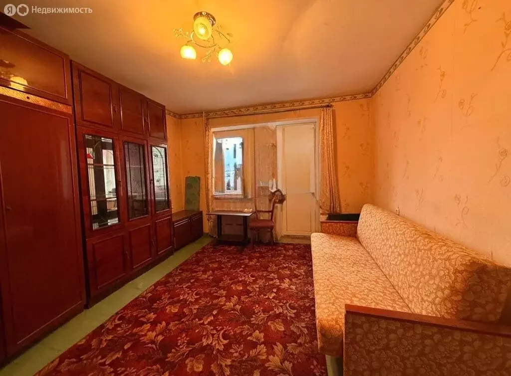 2-комнатная квартира: Каменск-Шахтинский, улица Ворошилова, 159А (51.4 ... - Фото 1