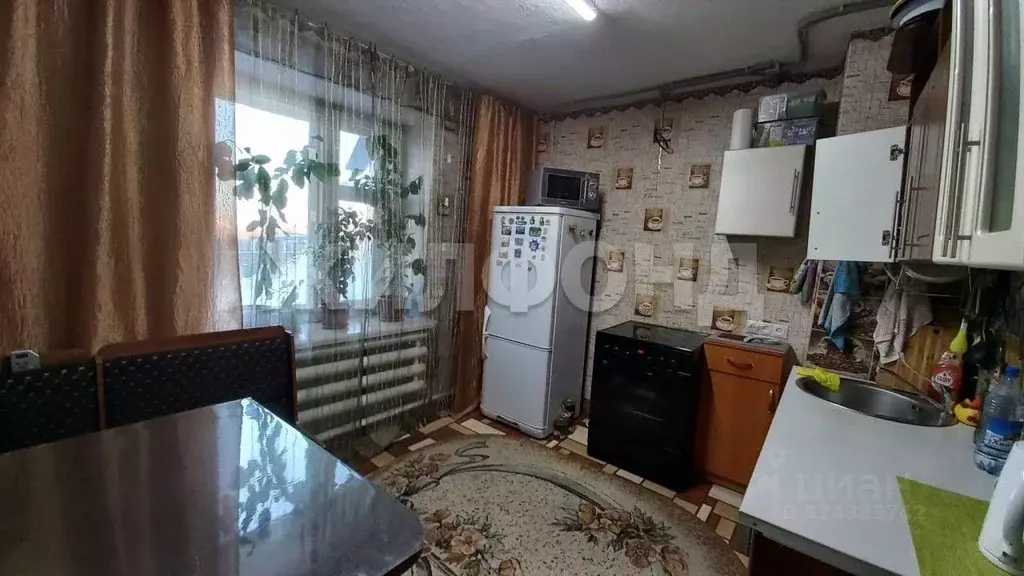 4-к кв. Хакасия, Абакан ул. Баландиной, 12 (92.5 м) - Фото 1