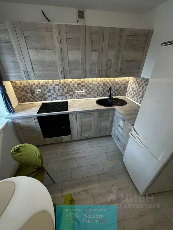 1-к кв. Московская область, Дмитров имени К.А. Аверьянова мкр, 12 ... - Фото 1