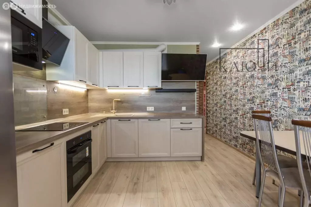 2-комнатная квартира: Магнитогорск, улица Тевосяна, 31/2 (69 м) - Фото 2