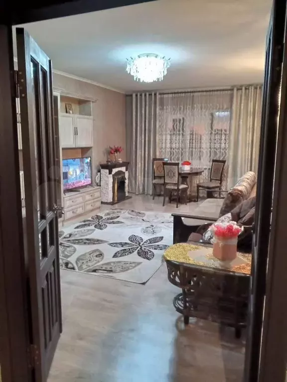 2-к. квартира, 80 м, 7/16 эт. - Фото 0