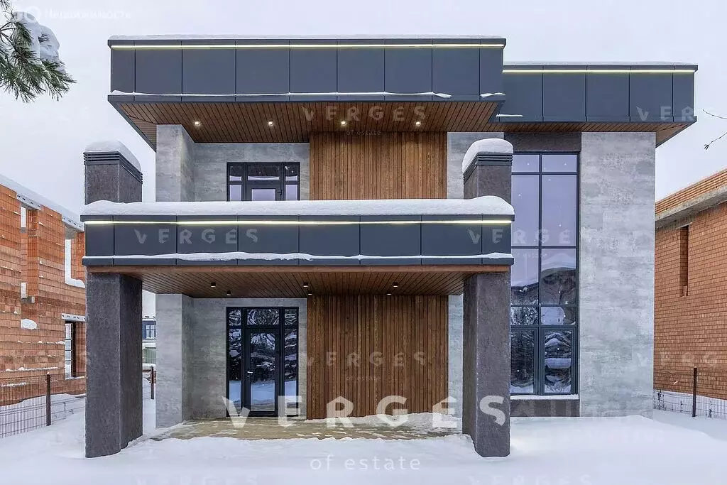 Дом в деревня Покровское, КП Новорижский (320 м) - Фото 1