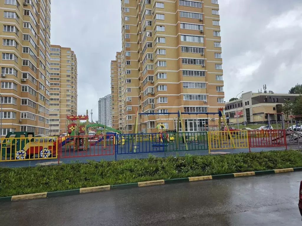 1-к. квартира, 46 м, 6/17 эт. - Фото 1