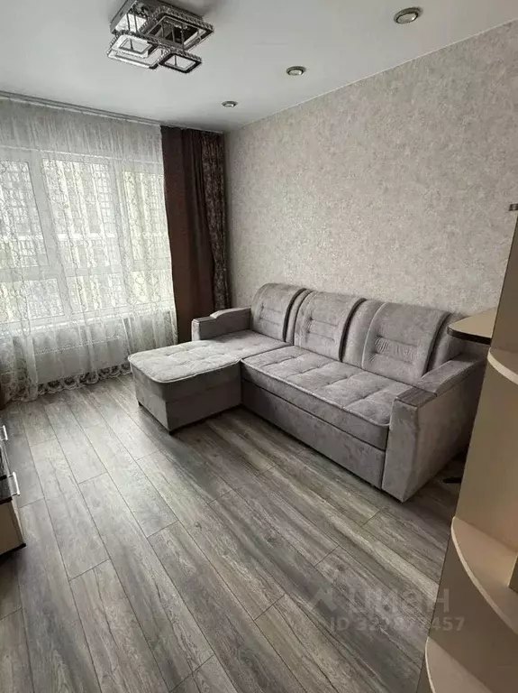 2-к кв. Алтайский край, Барнаул ул. Энтузиастов, 55 (54.0 м) - Фото 1