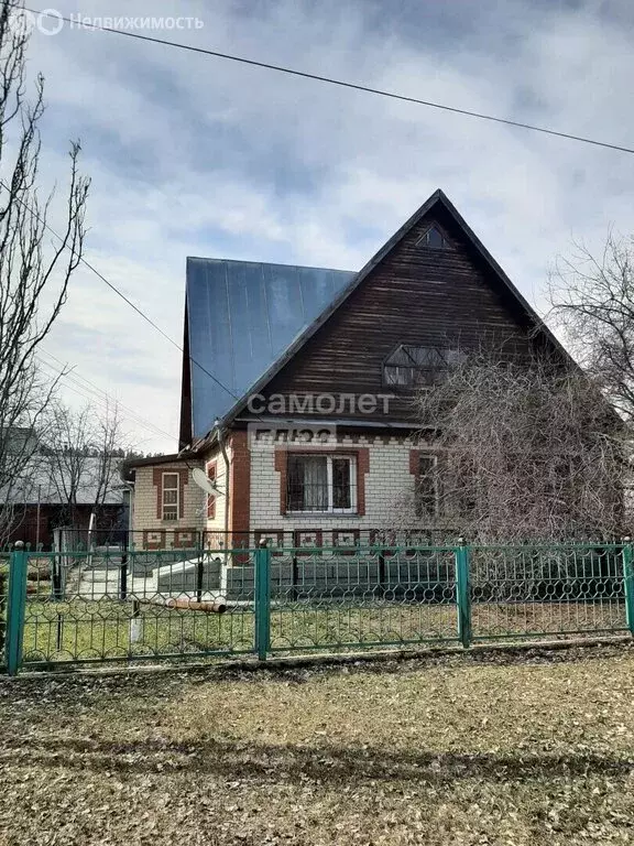 Дом в Курган, посёлок Тёплый Стан, 6-я Болдинская улица, 13 (196 м) - Фото 1